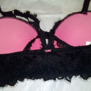 Victoria's Secret Bra/Bikini Lot (2)